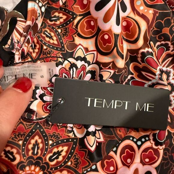 Tempt Me Women Tankini Top NWT - Picture 5 of 7